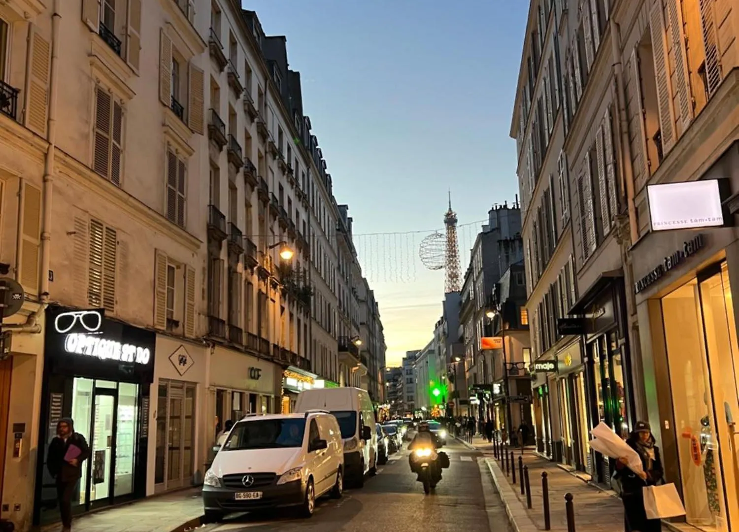Savora Luxury Apartment Paris